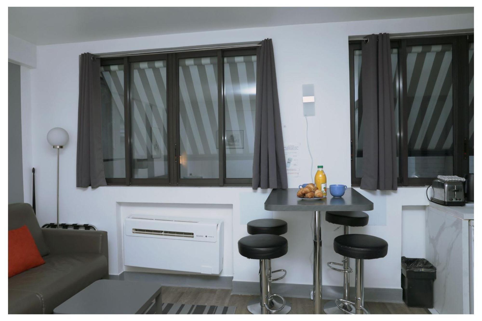 פריז Arc De Triomphe & Trocadero Square - Cityapartmentstay מראה חיצוני תמונה